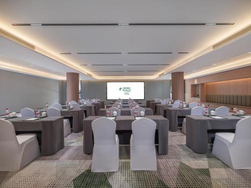 holiday inn guilin qixing by ihg
