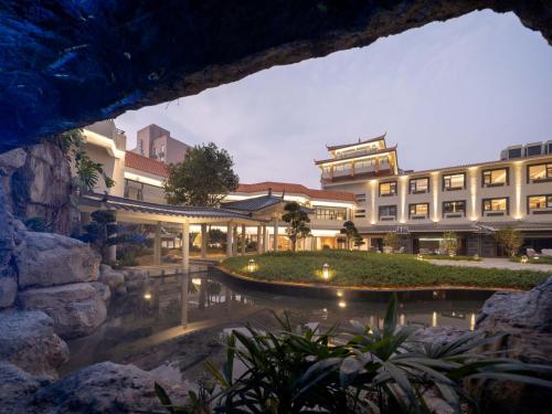 holiday inn guilin qixing by ihg