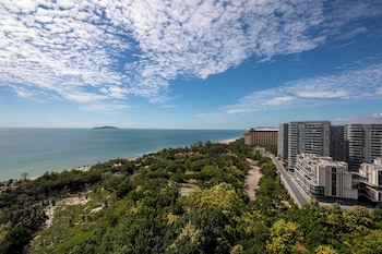 voco sanya bay by ihg