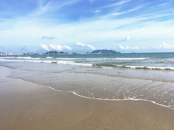 voco sanya bay by ihg