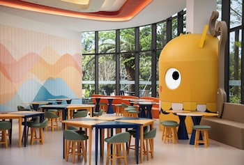voco sanya bay by ihg
