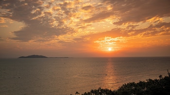 voco sanya bay by ihg