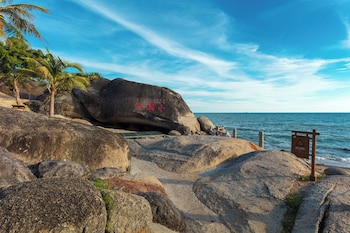 voco sanya bay by ihg