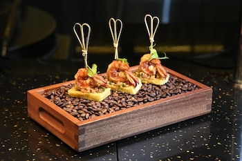 voco sanya bay by ihg