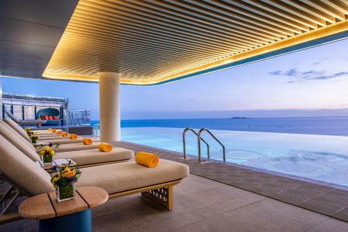 voco sanya bay by ihg
