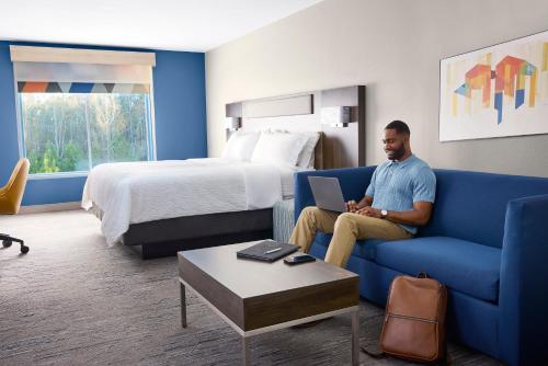 holiday inn express and suites avon indianapolis by ihg