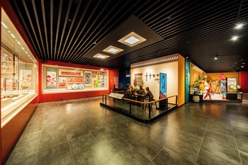 crowne plaza linyi olympic sports centre by ihg