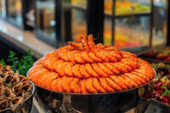 crowne plaza linyi olympic sports centre by ihg