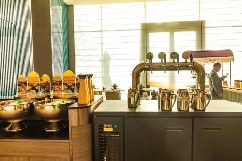 crowne plaza linyi olympic sports centre by ihg