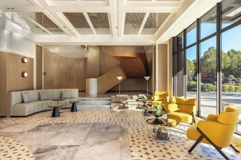 holiday inn shanghai tourism zone by ihg