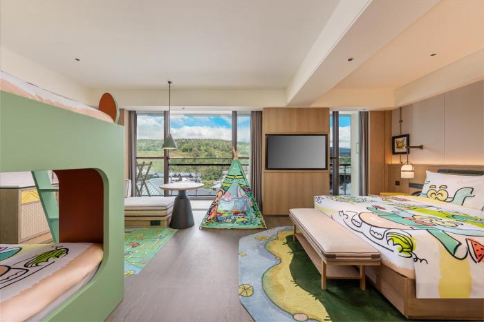 holiday inn puer jingmai