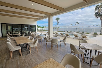 holiday inn puerto plata cofresi bay area by ihg