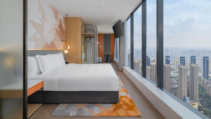 even hotel xi an high tech zone by ihg
