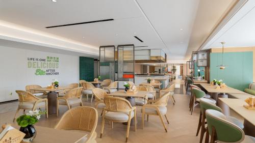 even hotel xi an high tech zone by ihg