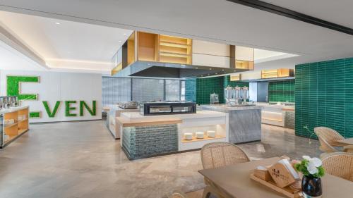 even hotel xi an high tech zone by ihg