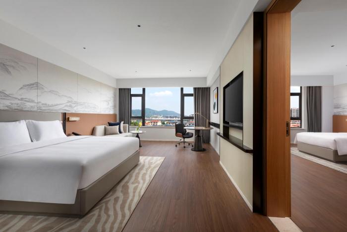 crowne plaza xiangyang fuchun lakeside by ihg