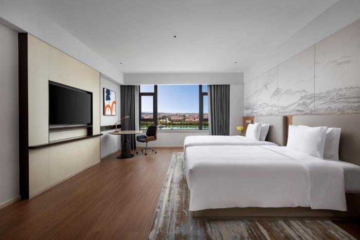 crowne plaza xiangyang fuchun lakeside by ihg
