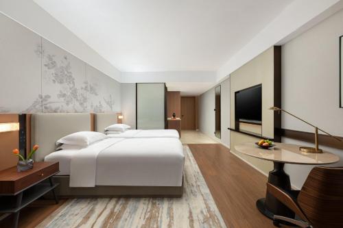 crowne plaza xiangyang fuchun lakeside by ihg