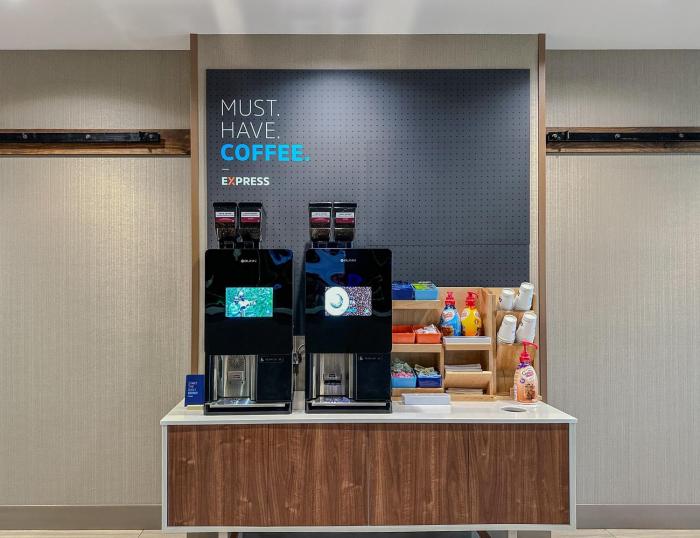 holiday inn express plainwell by ihg