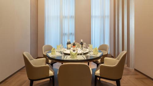 holiday inn shaoguan shaozhou city by ihg