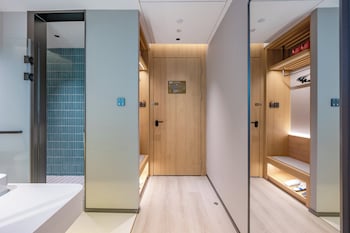holiday inn express huangshan mountain south gate by ihg