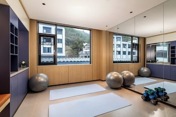 holiday inn express huangshan mountain south gate by ihg