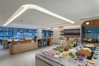 holiday inn express huangshan mountain south gate by ihg
