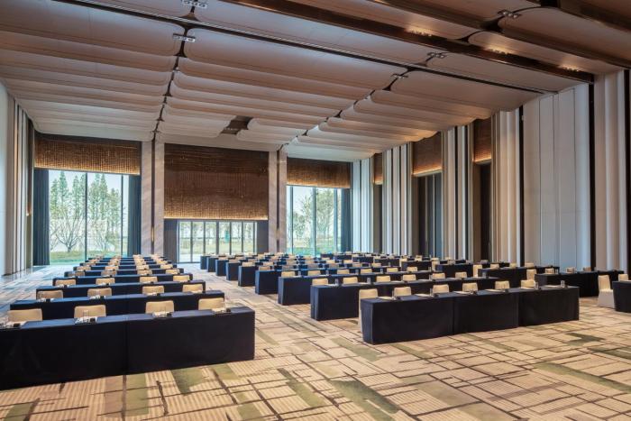 intercontinental huzhou taihu south by ihg