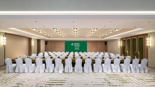 holiday inn quanzhou jinjiang airport by ihg