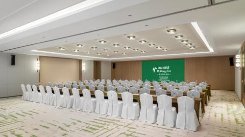 holiday inn quanzhou jinjiang airport by ihg