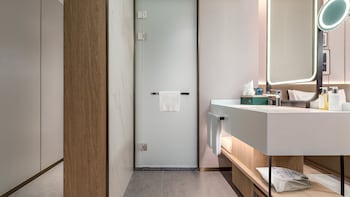 holiday inn kashgar east by ihg