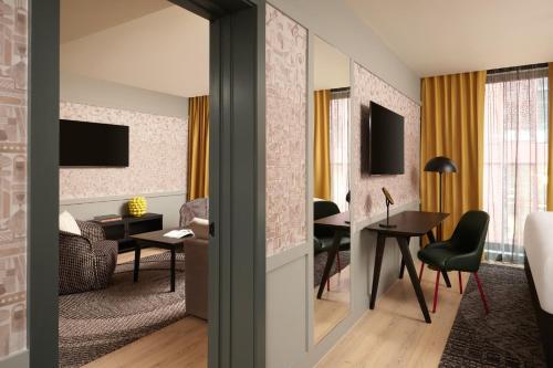 hotel indigo gloucester the forum by ihg