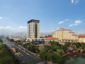 crowne plaza xinghua by ihg
