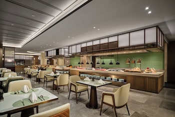 crowne plaza xinghua by ihg