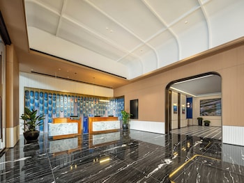 Holiday Inn Express Luding By Ihg,,4 star