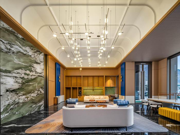 holiday inn express luding by ihg