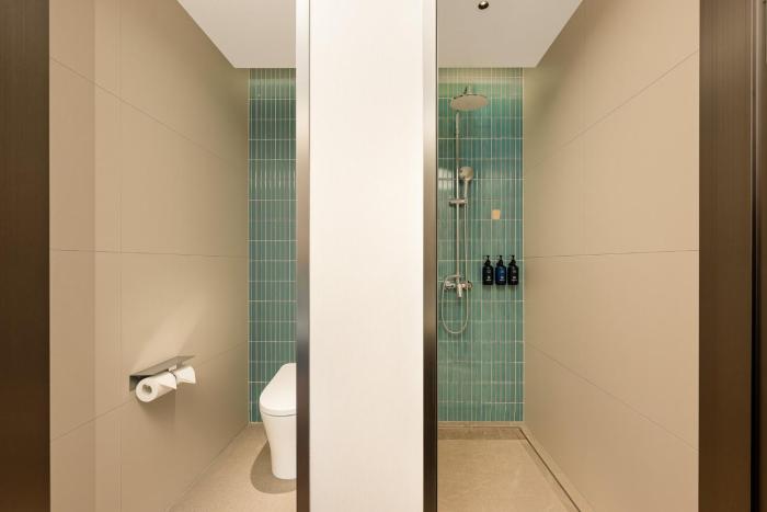 holiday inn express luding by ihg