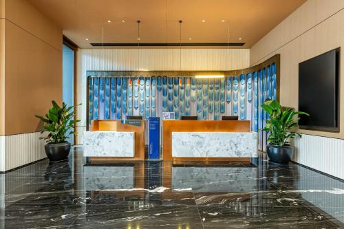 holiday inn express luding by ihg