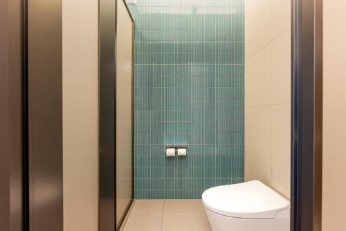 holiday inn express luding by ihg