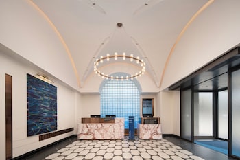holiday inn express guiyang guanshanhu by ihg