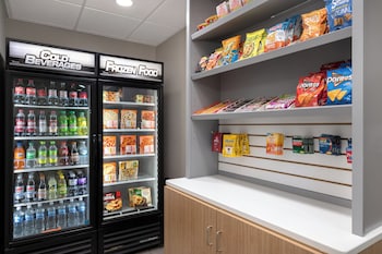 garner hotel houston westheimer by ihg
