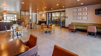 garner hotel houston westheimer by ihg