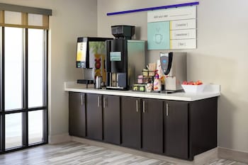 garner hotel houston westheimer by ihg