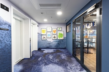 holiday inn the niu quay hamburg harburg by ihg