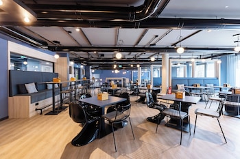 holiday inn the niu quay hamburg harburg by ihg