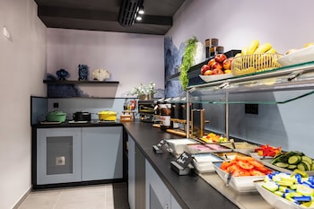holiday inn the niu quay hamburg harburg by ihg