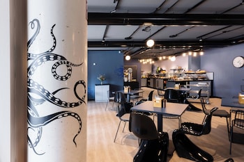 holiday inn the niu quay hamburg harburg by ihg