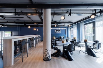 holiday inn the niu quay hamburg harburg by ihg