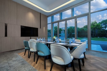 holiday inn express huangshan tunxi high tech zone by ihg