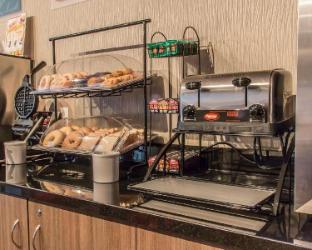comfort inn thunder bay